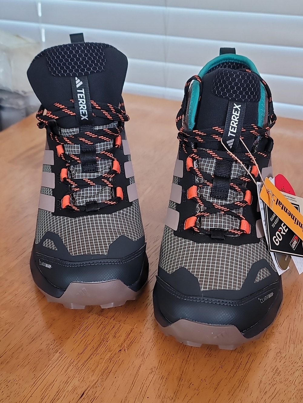 adidas Terrex Skychaser AX5 Mid GORE-TEX CLIMAWARM